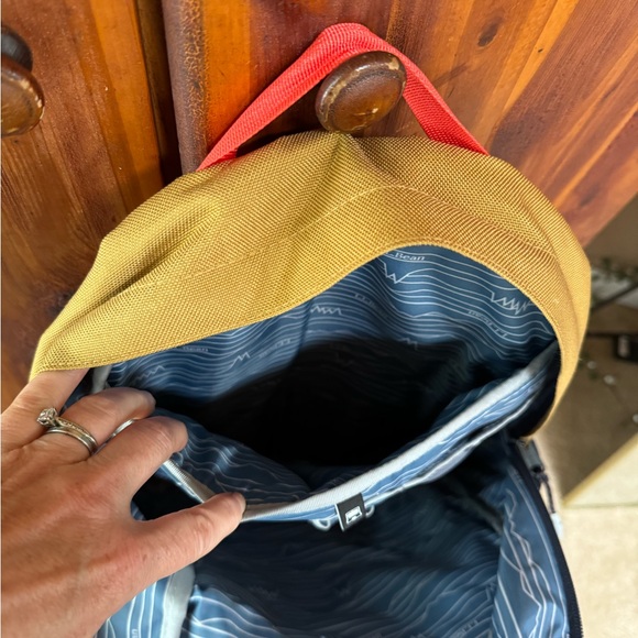 Mountain Classic Cordura Pack, 22L - Picture 5 of 7